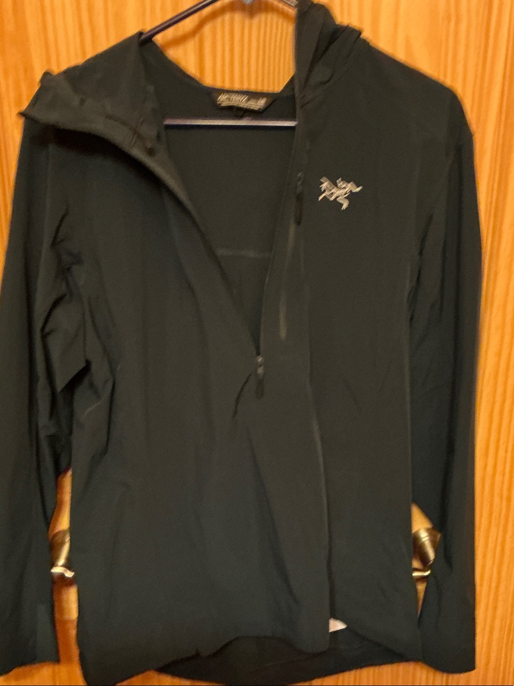 Arc'teryx Women's Dark Green Hooded Lightweight Jacket